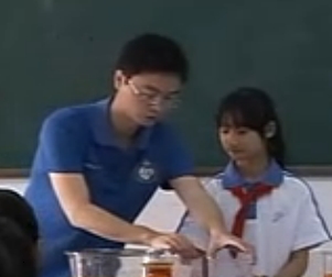 �w�e�c�ݷe �������̲�_���꼉С�W���W�n��չʾ�^Ħ�n���