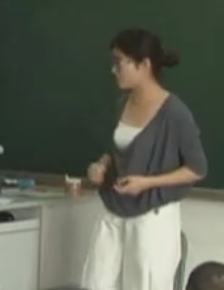 �U�P�ж��L �ǵ���_���꼉С�W��(sh��)�W�n��չʾ�^Ħ�n���ҕ�l