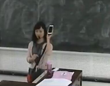 ����Ӣ�Zhe advantages and disadvantages of smart phones�qՓ��挑���n