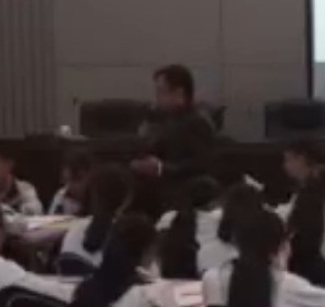 �����г����Z�Ľ̎��n�ý̌W��ِ��ِ16���l�