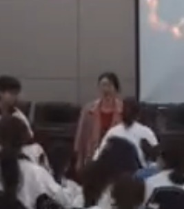 �����г����Z�Ľ̎��n�ý̌W(xu��)��ِ��ِ26��8��������ݠȭ���(zh��n)�P(gu��n)����