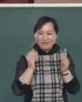 �A�|��ʡһ�е�17��С�W���W�n�ý̌Wչʾ�^Ħ�n���Ϻ��������ε���e�������˼t�꣩