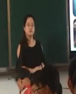 �����˽̰���е����c���ΰ��꼉�σԵ����n��һ���������ˡ�ɽ��ʡ���n