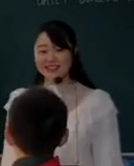 С�W(xu��)Ӣ�Z(y��)�˽̣�PEP�����꼉(j��)�σ�(c��) Unit 1 What's he like C Story time����ʡ - ����