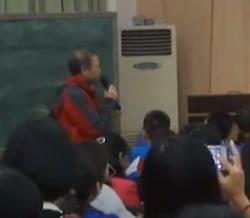 ���K�ؼ��̎��S������ָ���������؄e���ﱳ��Ĺ��¡��B�m2��