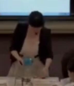 ���������˽̰����һ5.3����̽����ĸ�����������ķ�ʽ����򞼰��չ������ʡ���n