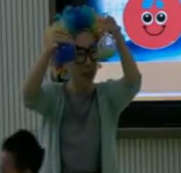 ���������꼉�σԵڰ��n��ԭɫ�c���gɫ_�ؑc�� - ����^