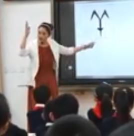 ���_��С�W�Z�Ľ̎����|�n�u�x�^Ħ�����̌W�n��ِ4���򲿡�