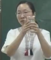 ���u�����꼉�ԡ���Ϣ2���A���ı���e����������·