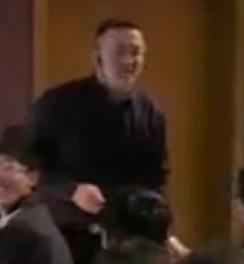 �Ϻ��и���Ӣ�Z���|�nչʾ������ӡ�����ɽ�ЌW�R���ώ�