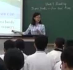 �˽̱�����Book4 Unit5 Theme Parks Reading�V�|ʡ���n