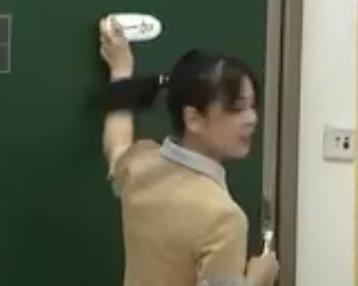 ������ȫ���y(t��ng)��С�W(xu��)�Z�ă�(y��u)�|(zh��)�n��ِ�y(t��ng)������꼉�σԵ�7�n������˯�ˡ��ɶ����}����С�W(xu��)