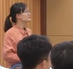 ���л��W(xu��)���n���½̲��n�ý̌W(xu��)��(y��u)�|(zh��)�n��ِ�����գ��������n�̡����} 2 �С����ټ��仯��������е��FԪ��