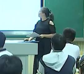 ����Ӣ�Z�������½̲��n�ý̌W���|�n��ِţ������һUnit 1 Back to school ��4�n�r Grammar and usage