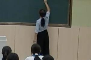 ���Д��W�������½̲��n�ý̌W���|�n��ِ�˽�A����޵ڶ��Ե����¡�ƽ�����������e�����˱�ʾ�����c