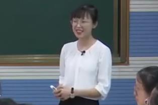 ����Ӣ�Z�������½̲��n�ý̌W(xu��)��(y��u)�|(zh��)�n��ِ�g�ְ����һUnit 2 Let��s talk teens Extended reading (I)  ��7�n�r(sh��)Mama and Her Bank Account