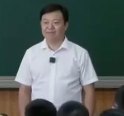 ������ȫ��С�W�Z�Ľy(t��ng)�������惞(y��u)�|(zh��)�n��ِ���꼉�σԵ�14�n���A���@�Ě��硷�㽭�x��