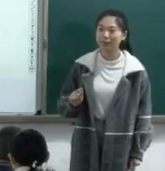 �����c�����˽����꼉�ԣ��y(t��ng)�������x���˴˵��ġ��ɶ�