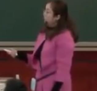 �̿ư�С�W�ƌW���꼉�ԡ��Ŵ��R�µľ��w���ؑc��ɳƺ��