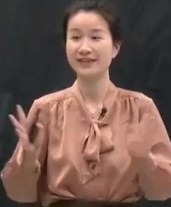 ����ʡ����˼�����΃��|�n��ِ�����n�r���Գ�����������ĵİlչ˼�롷���h�}�m׃������������δ�����l�����