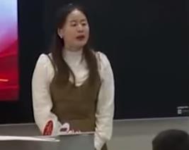 �r(sh��)���Ї�(gu��)��ɫ���(hu��)���x˼��W(xu��)���x����(y��u)�|(zh��)�n����һ�v��һ�n �����Ї�(gu��)���Ҽ�_�~�꡷