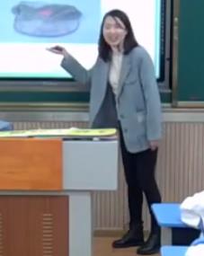 �Ž���С�W�tɫ�Ļ���(y��u)��̌W�n���F��ҕ�lչʾ���t܊��ñ�ӡ����