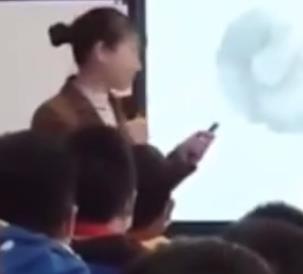 �����Z���ؼ������n�ý̌W���ҕ�l����ɏ�f����