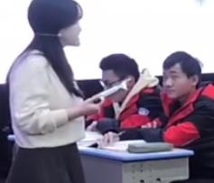 �㽭ʡ�����Z�Ľ̎��n�ý̌W�F���n��ِҕ�lչʾ�n���ʶ����������ɫ����ČW�؈D�OӋ��һ�Ȫ�