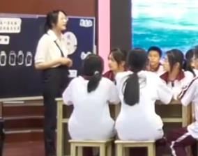 ���yһ��������ҵ�얹��c�lչ�����Кvʷ���칤���������n��չʾ����n��Ƽ�l��_5�JϪ