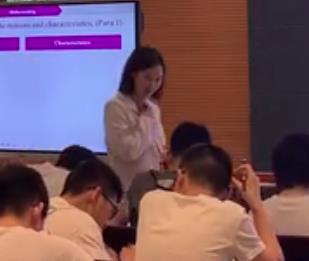 �ؑc�и���Ӣ�Z�̎���(y��u)�|(zh��)�n�̌W(xu��)��ِ�˽̰��x���Ա���3unit 5 poems��reading thinking)