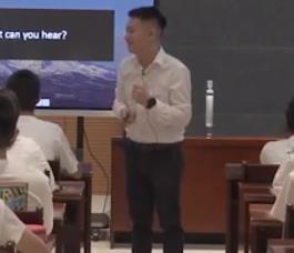 �ؑc�и���Ӣ�Z(y��)�̎���(y��u)�|(zh��)�n�̌W(xu��)��ِBook 4 Unit 2 Looking into the future Reading and thinking