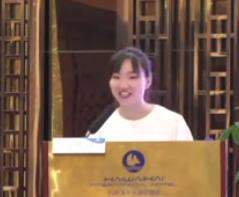 ��ʮ���ó������ꔵ�W�̎��n��չʾ�f�n����䛡�ƽ����߅�Ρ�˾